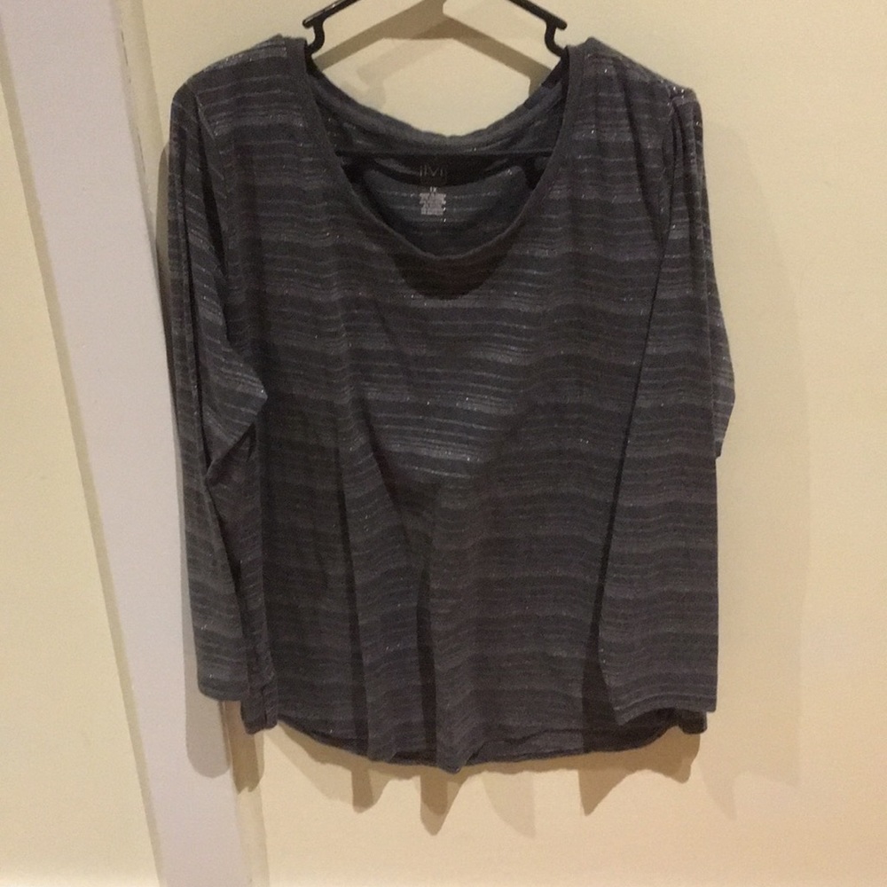 Massini 1X long sleeved top